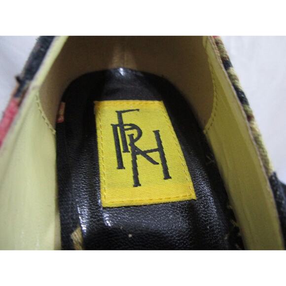 FRH Black Canvas Floral Pattern Platform Pumps Stiletto Heels Shoes Women Sz 8 - Picture 8 of 9